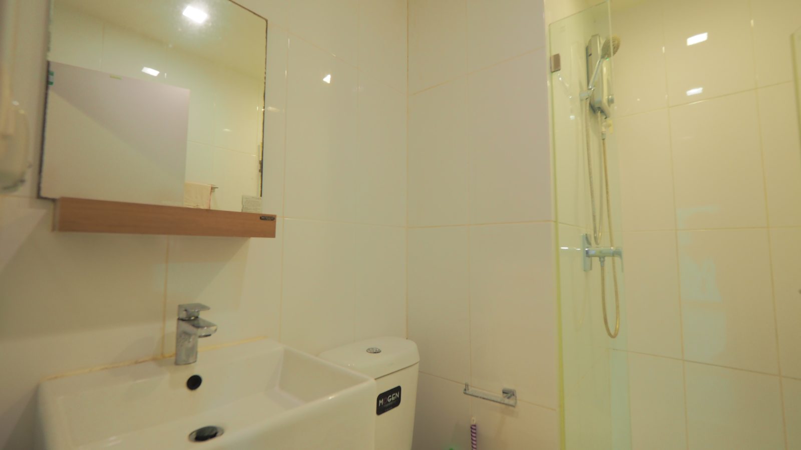 BEST VALUE DEAL IN SATHORN! Spacious 1-Bedroom (35 sq.m.) at Condolette Pixel Sathorn – Only 3.2 MB