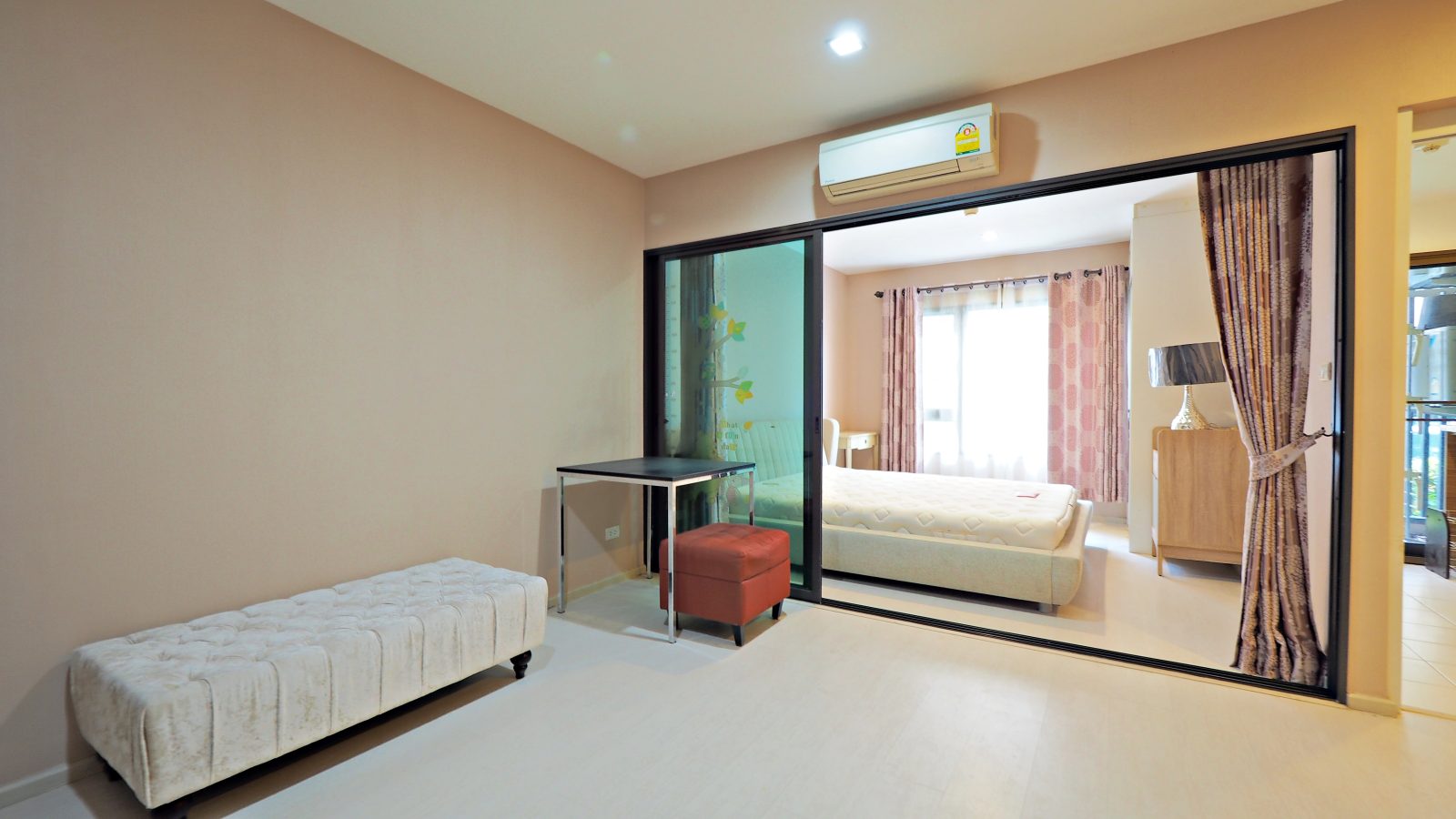 BEST VALUE DEAL IN SATHORN! Spacious 1-Bedroom (35 sq.m.) at Condolette Pixel Sathorn – Only 3.2 MB