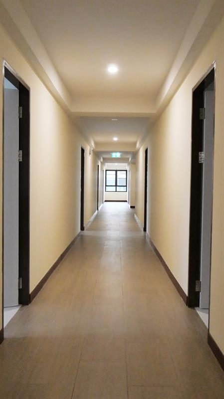 @10 Victory Apartment